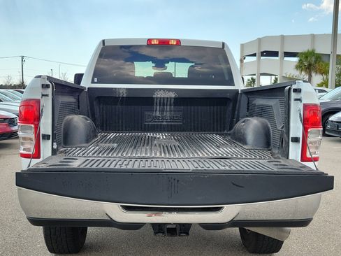 Used 2024 RAM 2500 Big Horn AWD/4WD image 16