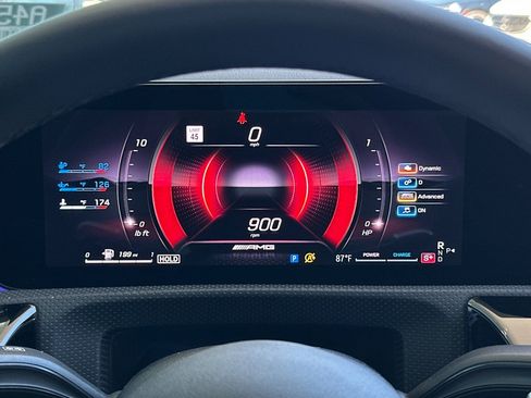 New 2025 Mercedes-Benz CLA 35 AMG 4MATIC image 5