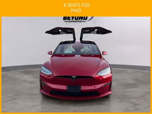 Used 2025 Tesla Model X image 13