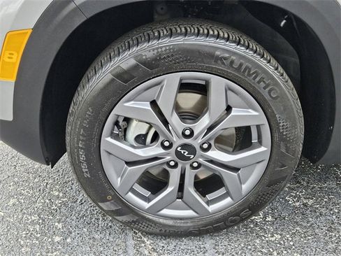 Used 2024 Kia Seltos S image 17