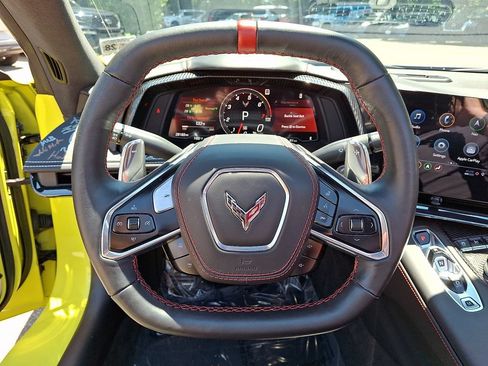 Used 2023 Chevrolet Corvette Stingray Premium Conv w/ Z51 Performance Package RWD image 19
