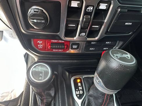 Used 2020 Jeep Wrangler Unlimited Rubicon AWD/4WD image 20
