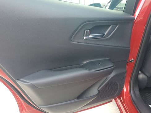 Used 2024 Toyota Prius Prime image 12