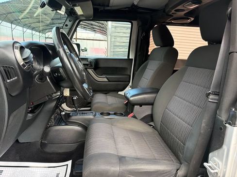 Used 2011 Jeep Wrangler Sport AWD/4WD image 11