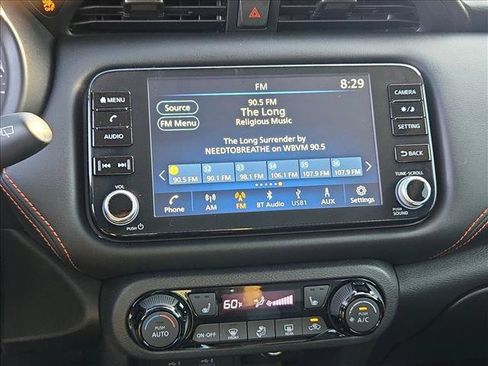 Used 2024 Nissan Kicks SR w/ SR Premium Package FWD image 14