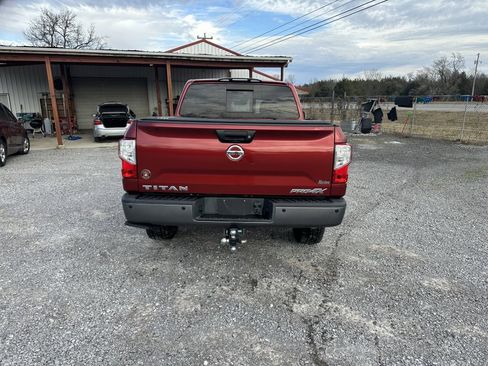 Used 2017 Nissan Titan PRO-4X w/ Pro-4x Convenience Package image 6