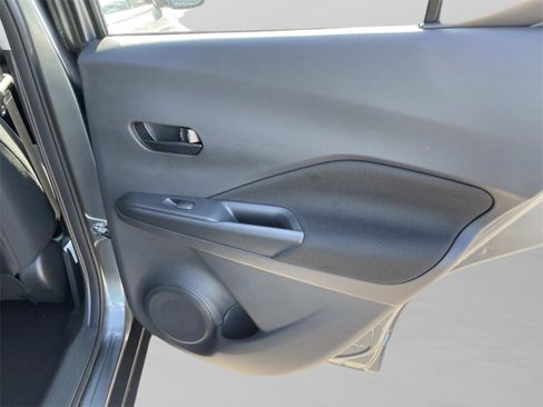 New 2025 Nissan Kicks Play S image 25