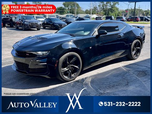 Used 2021 Chevrolet Camaro SS image 3