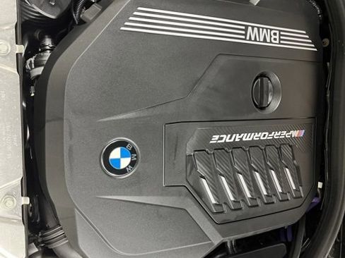 Used 2023 BMW 440i xDrive Convertible w/ Premium Package image 32