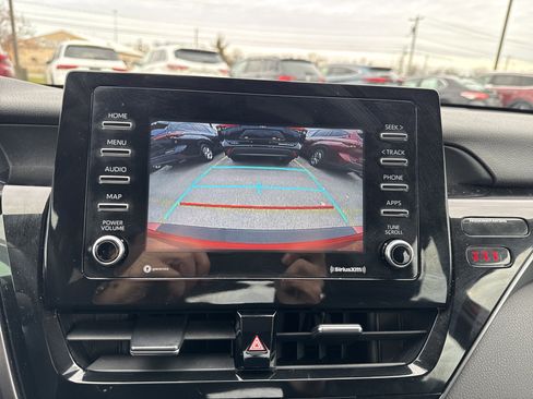 Used 2023 Toyota Camry SE image 20