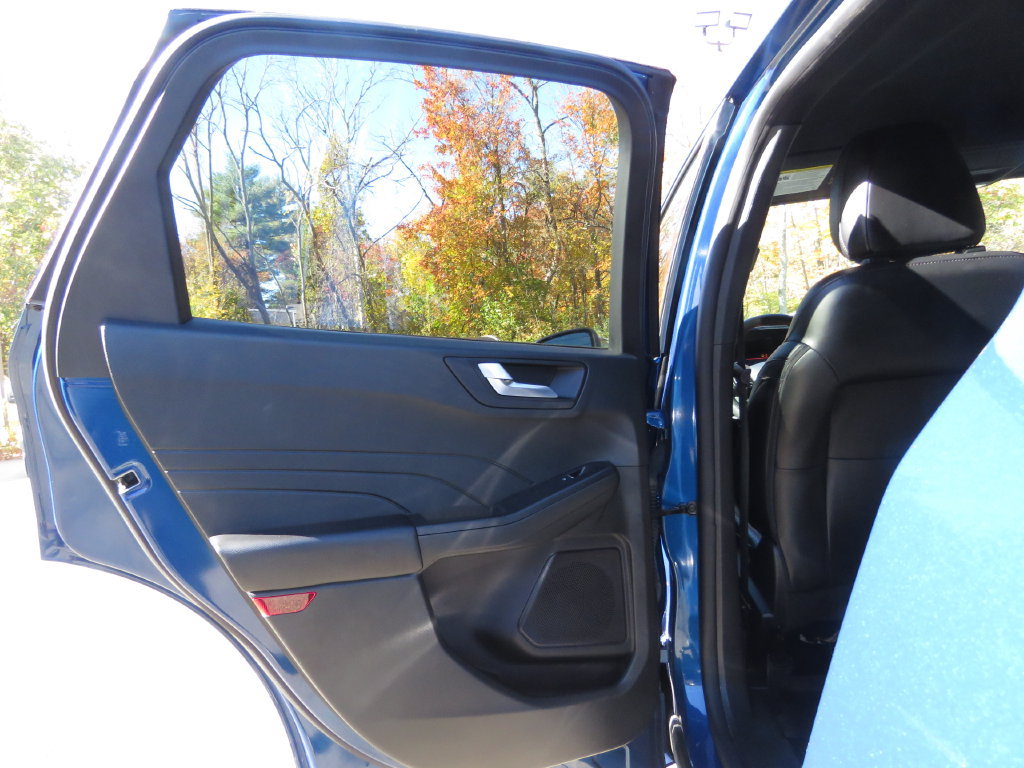 Used 2023 Ford Escape ST-Line AWD/4WD image 19