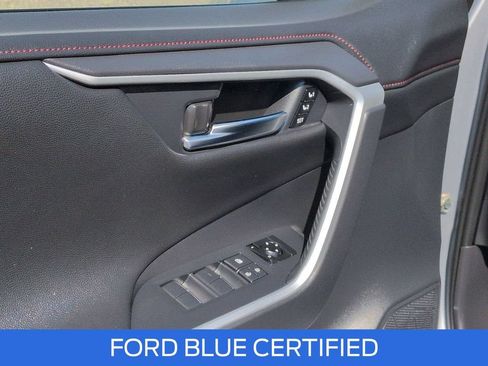 Used 2021 Toyota RAV4 XSE w/ Premium Package AWD/4WD image 10