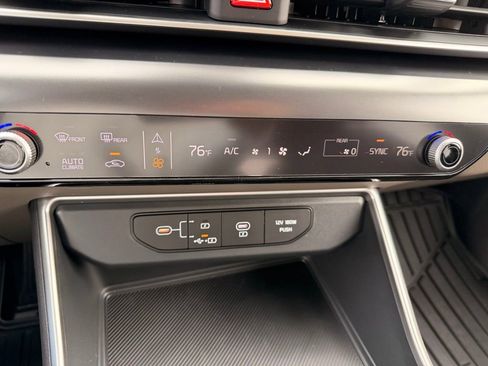 New 2026 Kia Carnival image 20