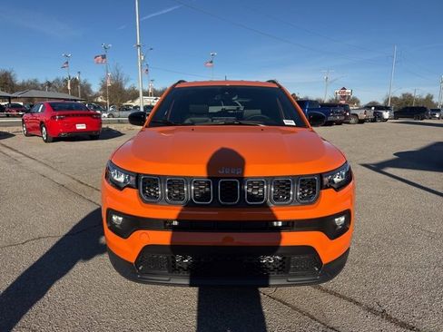 New 2026 Jeep Compass Latitude image 2
