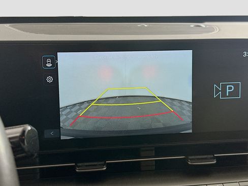 Used 2024 Hyundai Kona SEL FWD image 23
