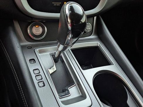Used 2021 Nissan Murano SL w/ SL Moonroof Package FWD image 15