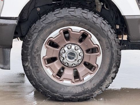 Used 2024 Ford F350 King Ranch AWD/4WD image 13