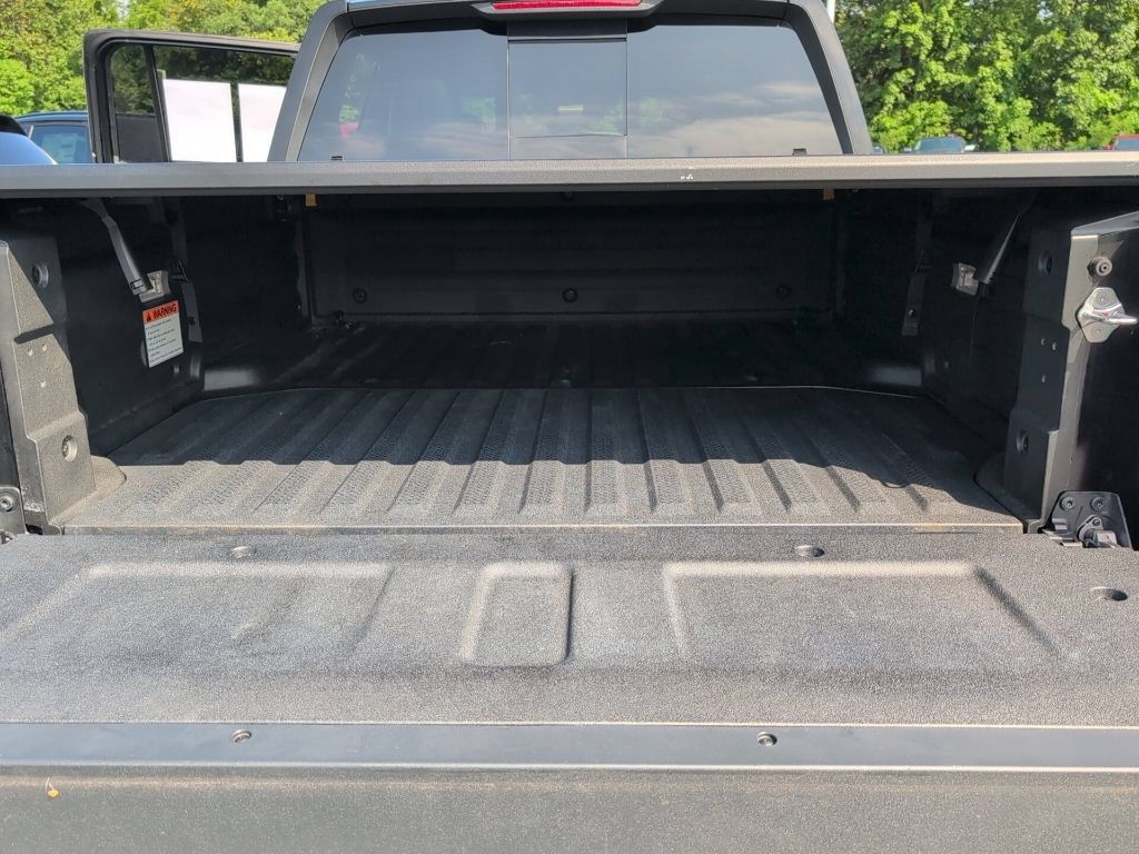Used 2025 Honda Ridgeline Black Edition image 38