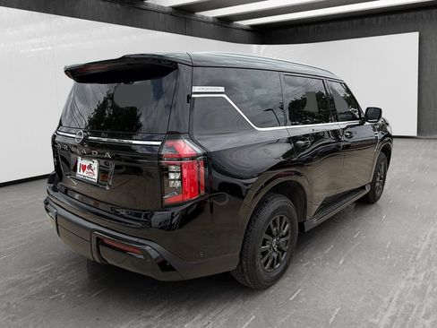 Used 2025 Nissan Armada SV RWD image 5