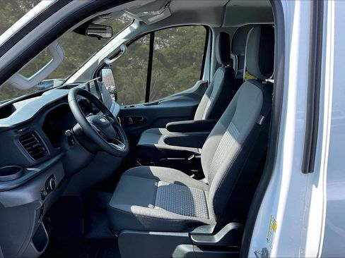 New 2026 Ford Transit 350 XL image 9