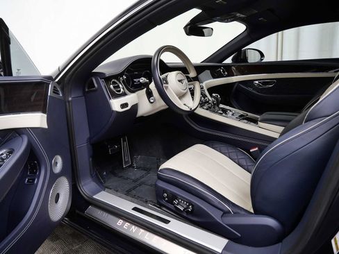 Used 2020 Bentley Continental GT AWD/4WD image 17