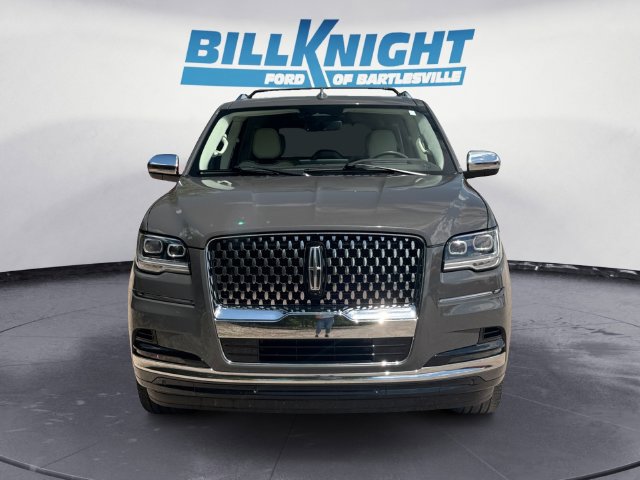 Used 2024 Lincoln Navigator Black Label AWD/4WD image 8