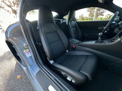 Certified 2025 Porsche 718 Cayman RWD image 21