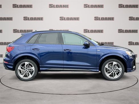 New 2025 Audi Q3 2.0T Premium image 6