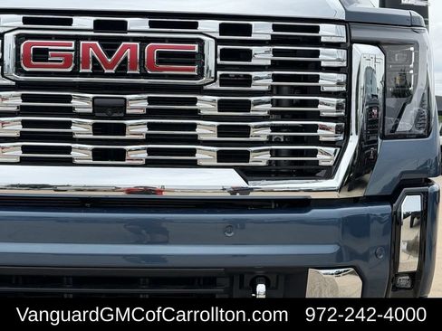 New 2026 GMC Sierra 2500 Denali w/ Denali Reserve Package AWD/4WD image 7