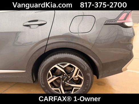 Certified 2024 Kia Sportage LX image 9