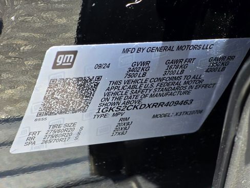 Used 2024 GMC Yukon AT4 w/ AT4 Premium Package AWD/4WD image 28