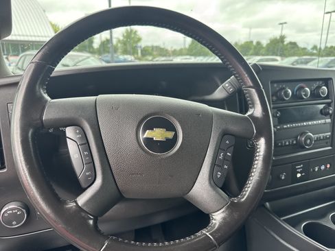 Used 2020 Chevrolet Express 3500 LT w/ LT Preferred Equipment Group RWD image 24