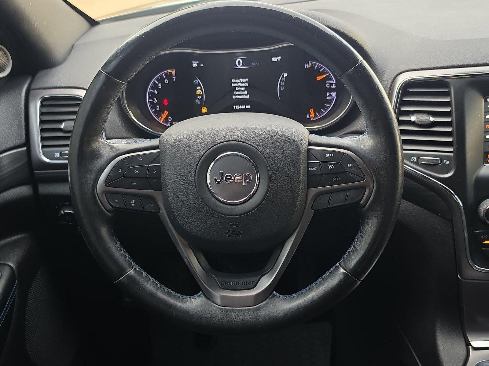 Used 2019 Jeep Grand Cherokee Laredo AWD/4WD image 12