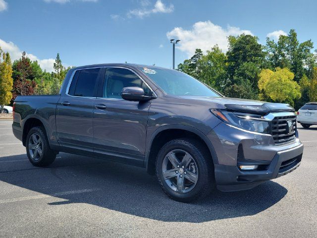 Certified 2023 Honda Ridgeline RTL image 3