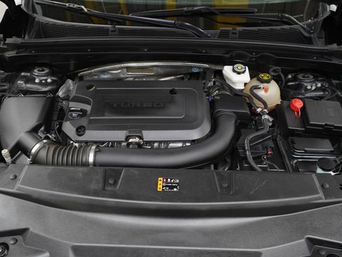 Used 2024 Buick Envision Preferred AWD/4WD image 33