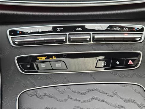 Used 2022 Mercedes-Benz E 350 4MATIC Sedan image 21
