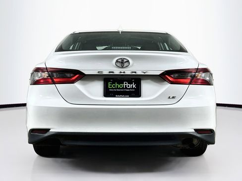 Used 2021 Toyota Camry LE FWD image 7