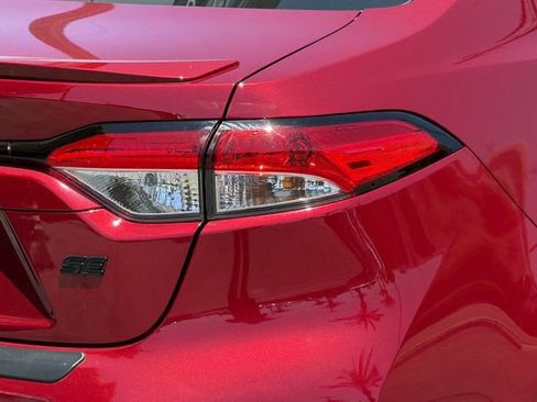 Used 2025 Toyota Corolla SE FWD image 33