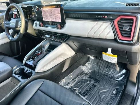 New 2026 GMC Canyon AT4X w/ AT4X AEV Edition image 30