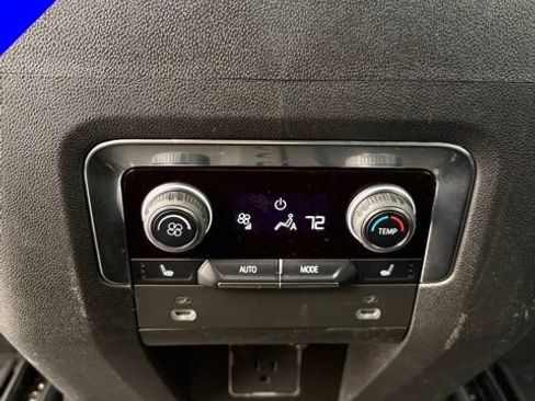 Used 2022 Chevrolet Tahoe RST w/ Luxury Package AWD/4WD image 30