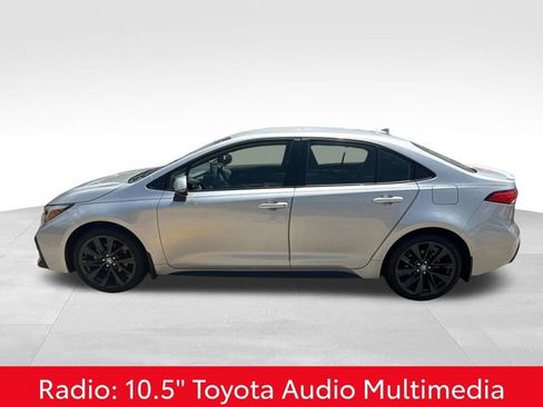 Used 2026 Toyota Corolla SE w/ SE Premium Package image 6