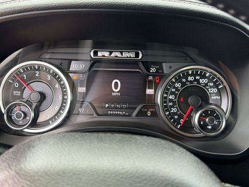 Used 2021 RAM 1500 Laramie w/ Off Road Group AWD/4WD image 20