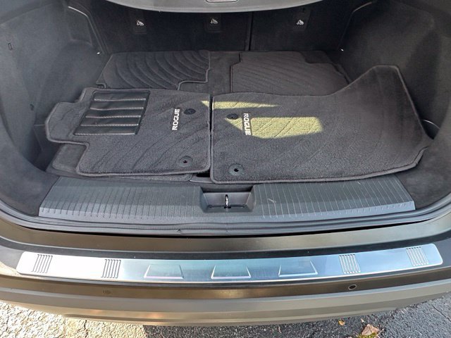 Certified 2023 Nissan Rogue SV AWD/4WD image 16