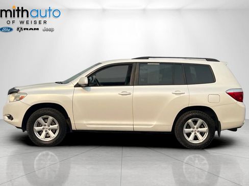 Used 2010 Toyota Highlander 4WD image 8