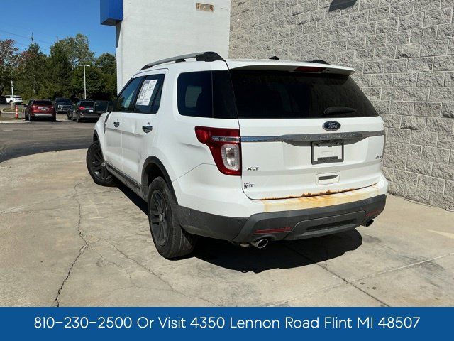 Used 2015 Ford Explorer XLT w/ Equipment Group 202B AWD/4WD image 10