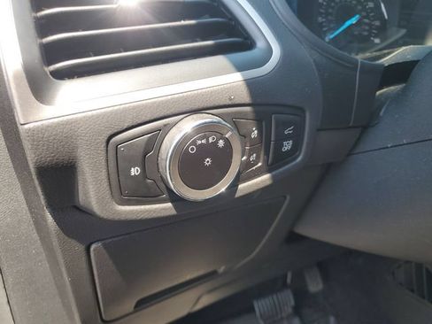 Used 2024 Ford Edge SEL w/ Convenience Package AWD/4WD image 11