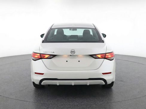 Used 2025 Nissan Sentra S FWD image 7