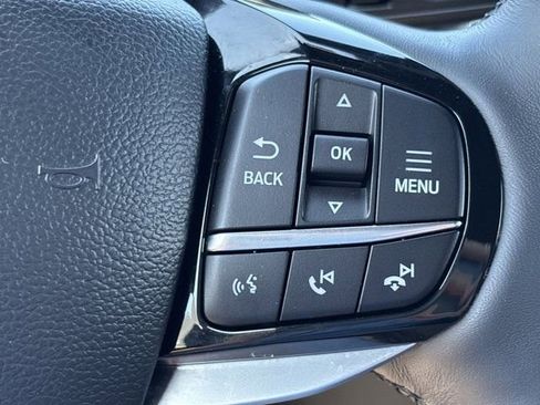 Used 2025 Ford Explorer Platinum w/ Ultimate Package AWD/4WD image 31