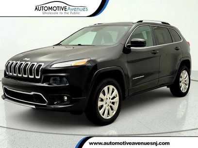 Used 2018 Jeep Cherokee Overland w/ Technology Group