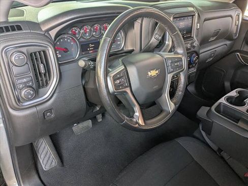Used 2021 Chevrolet Silverado 1500 LT RWD image 10